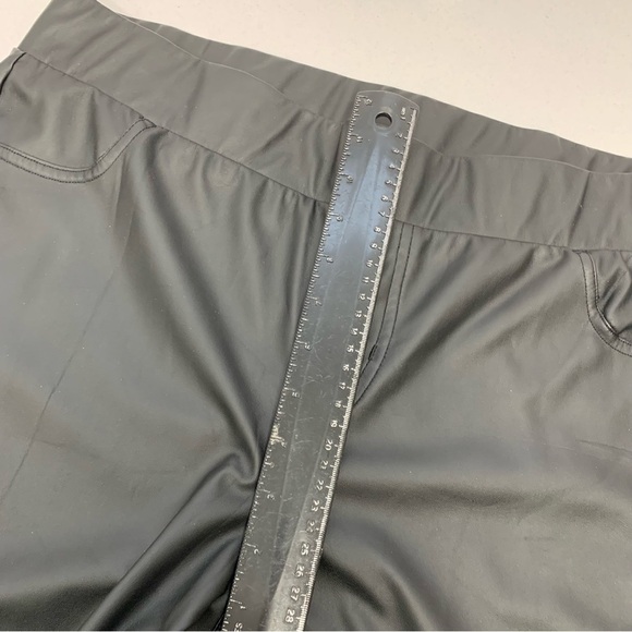 Torrid Faux Leather Pants 2X Black Pull On Boot Pockets Stretch Boho Goth Retro - Picture 10 of 11